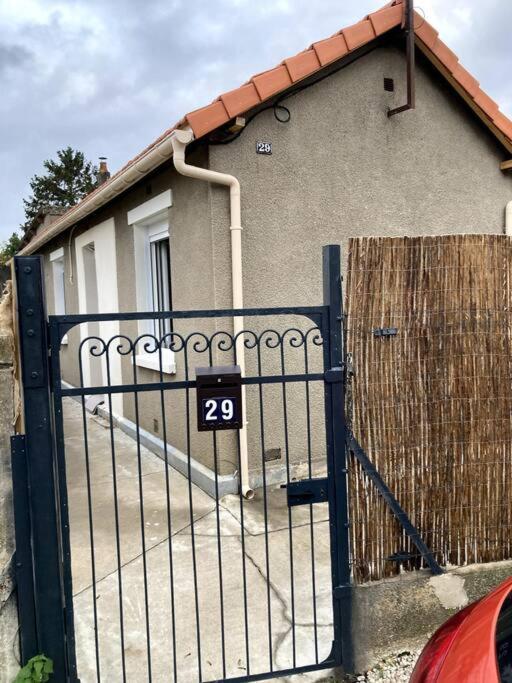 Jolie Maison Avec Courette Bourges Exterior photo